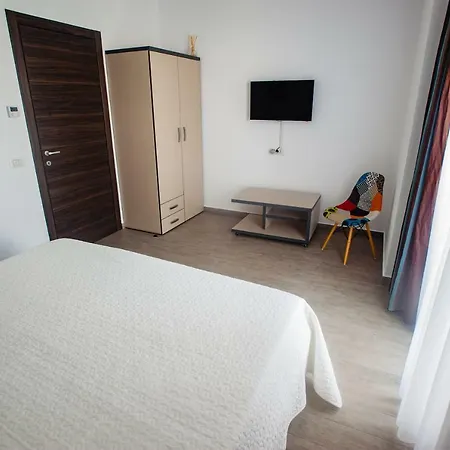 Serena Holiday Apartmán